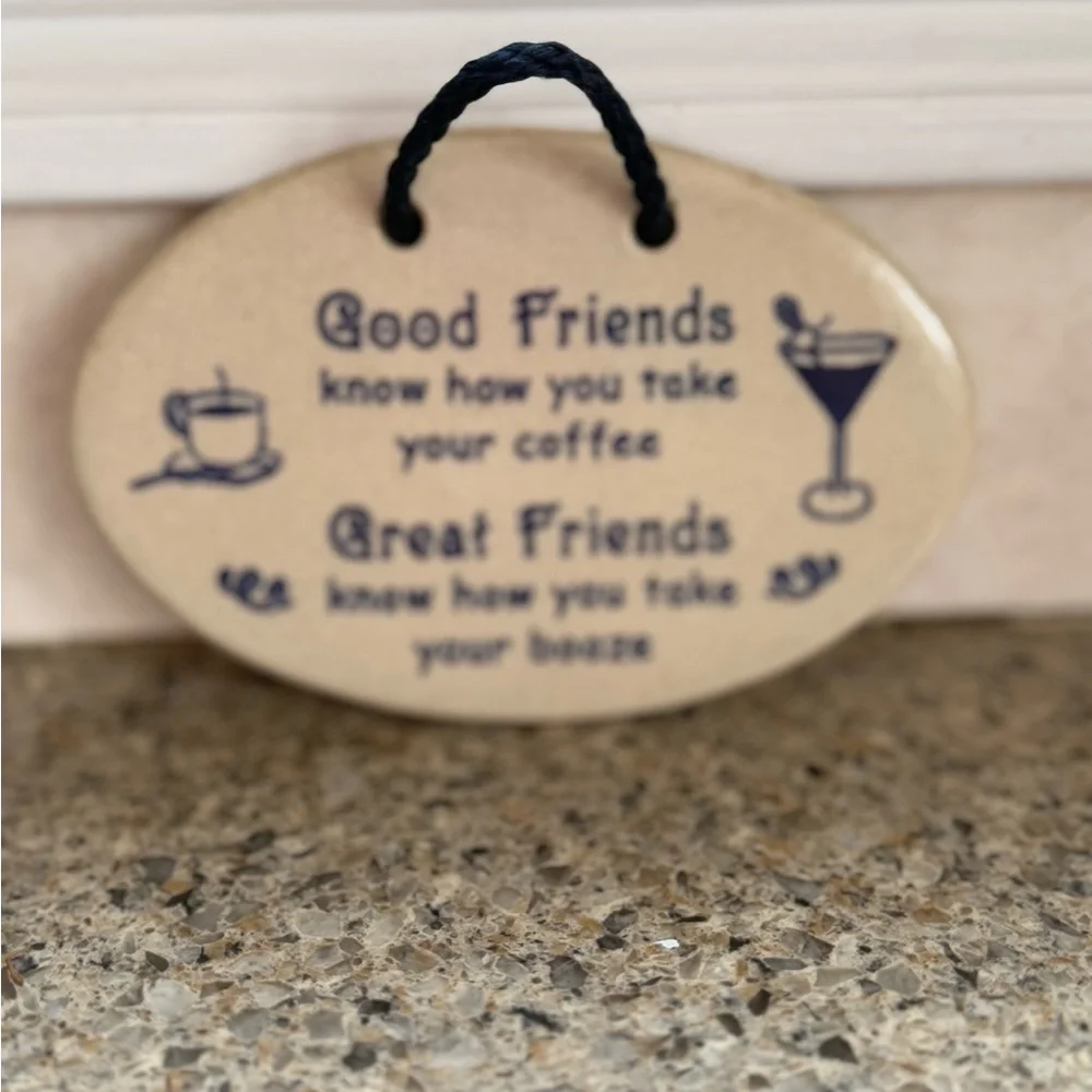 NWT Cream and Black Decorative Accent Plaque